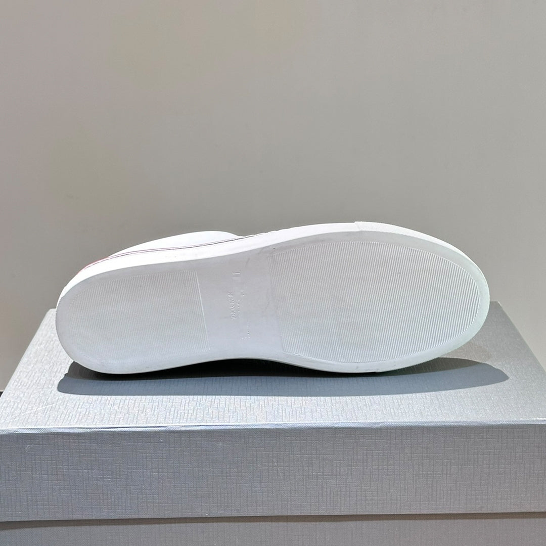 MR.TOM Leather sneakers