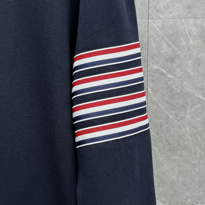 MR.TOM Color matching Hoodie